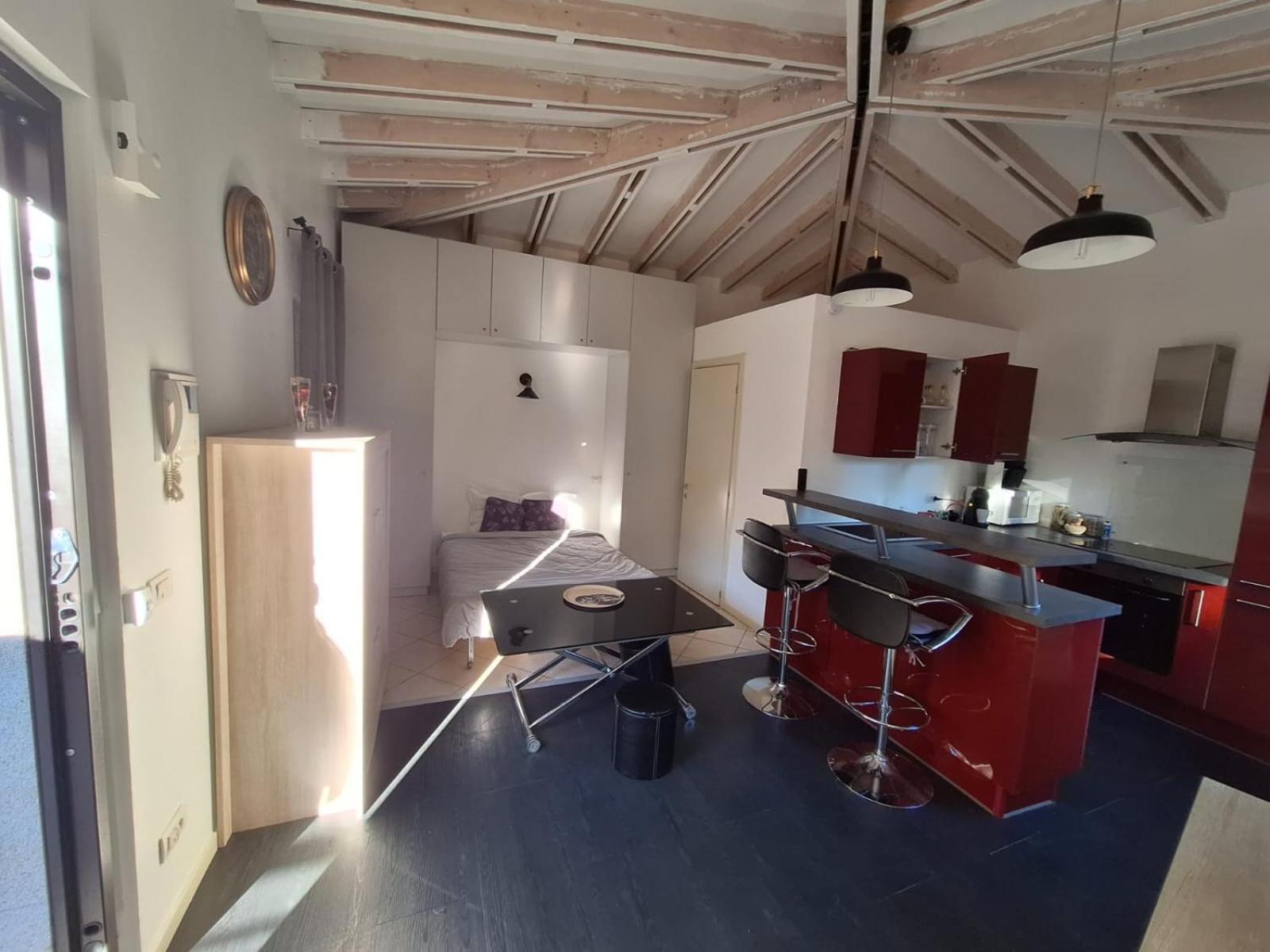 Studio Entre Mer Et Terre Apartman Èze Kültér fotó